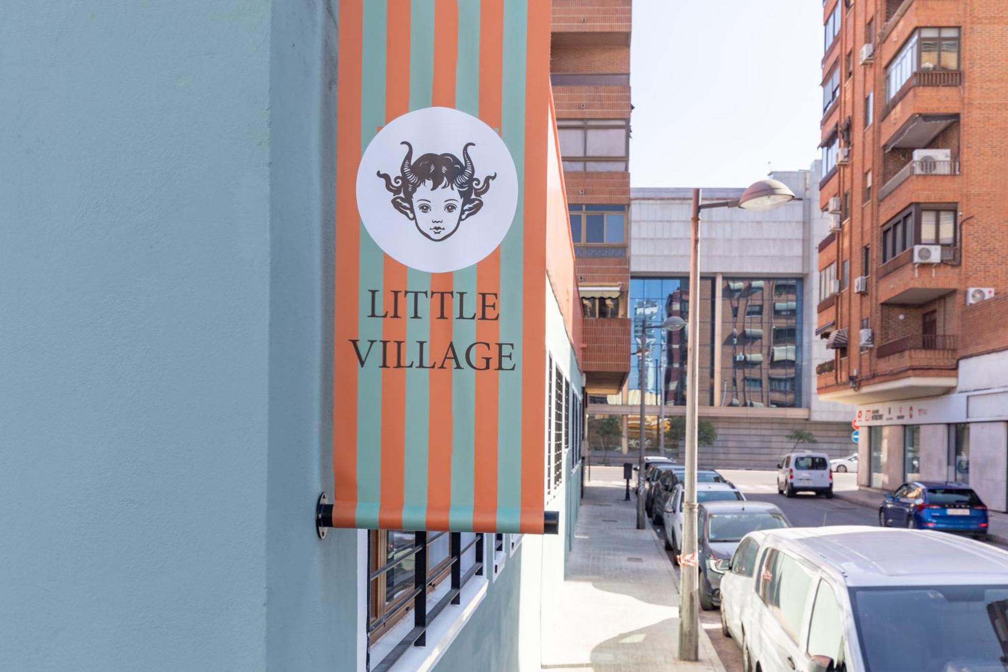 The Little Village Apartments バレンシア エクステリア 写真