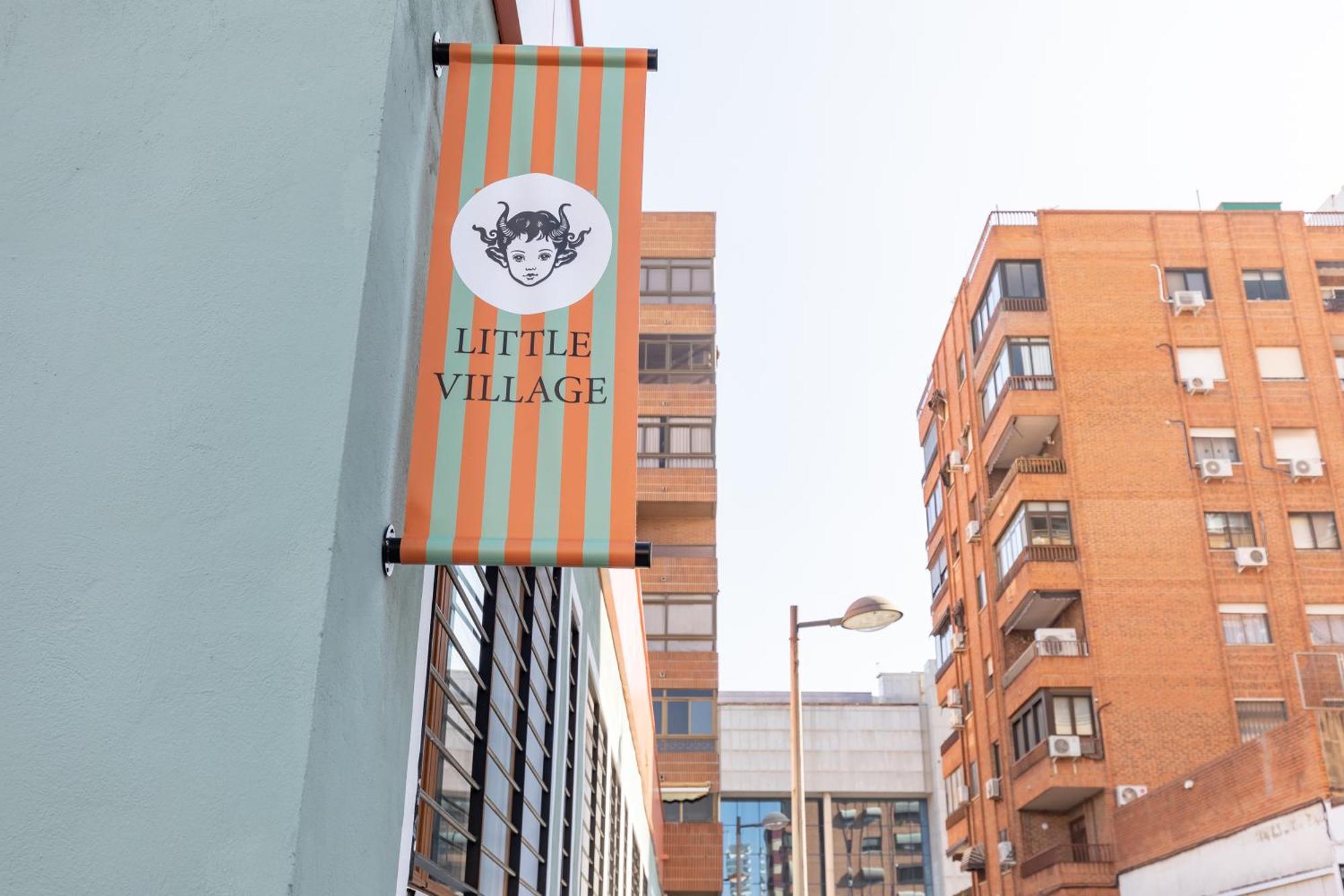 The Little Village Apartments バレンシア エクステリア 写真